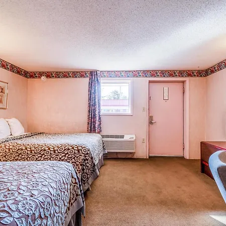 Ozark Junction Mountain View By Oyo Motel Exterior photo