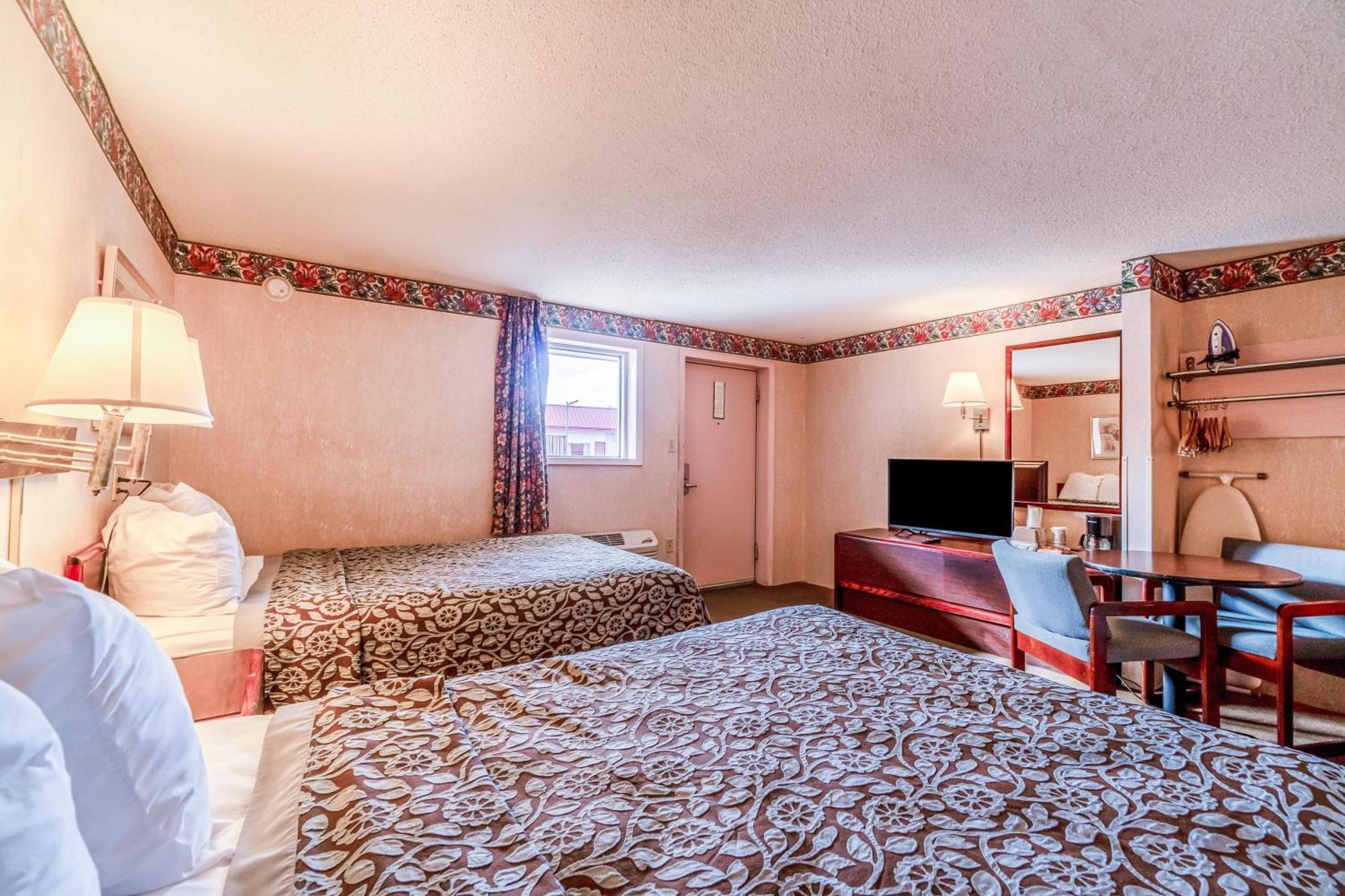 Ozark Junction By Oyo 2* Mountain View
