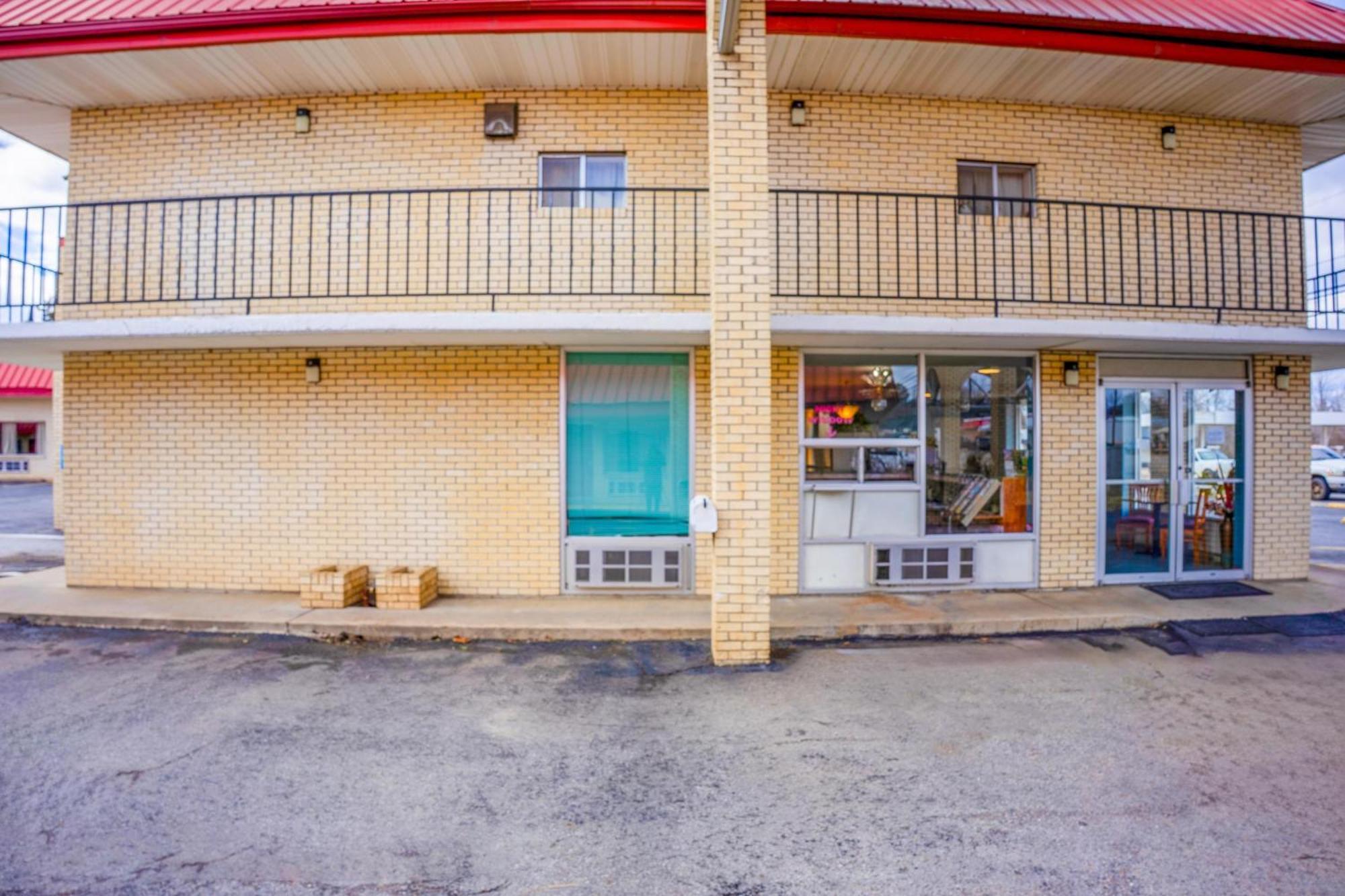 Motel Ozark Junction By Oyo Mountain View